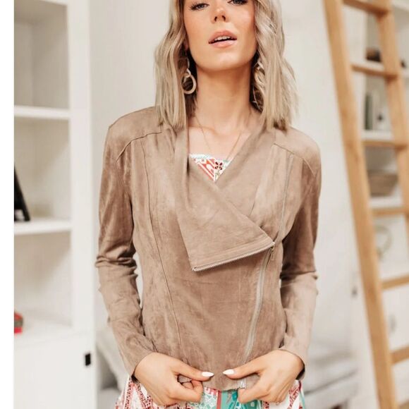 Umgee tan suede zip moto stlye jacket size small - Picture 2 of 14